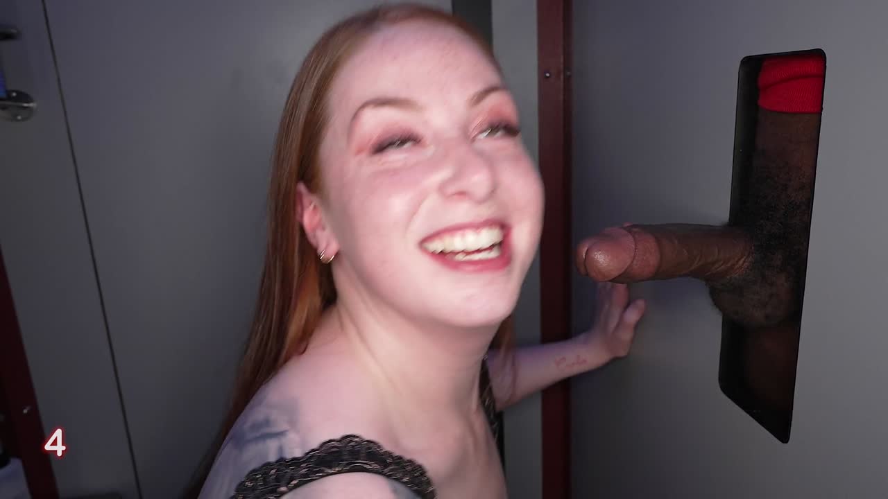 PAWG Redhead Keeps Getting Nastier Each Time 2nd Visit